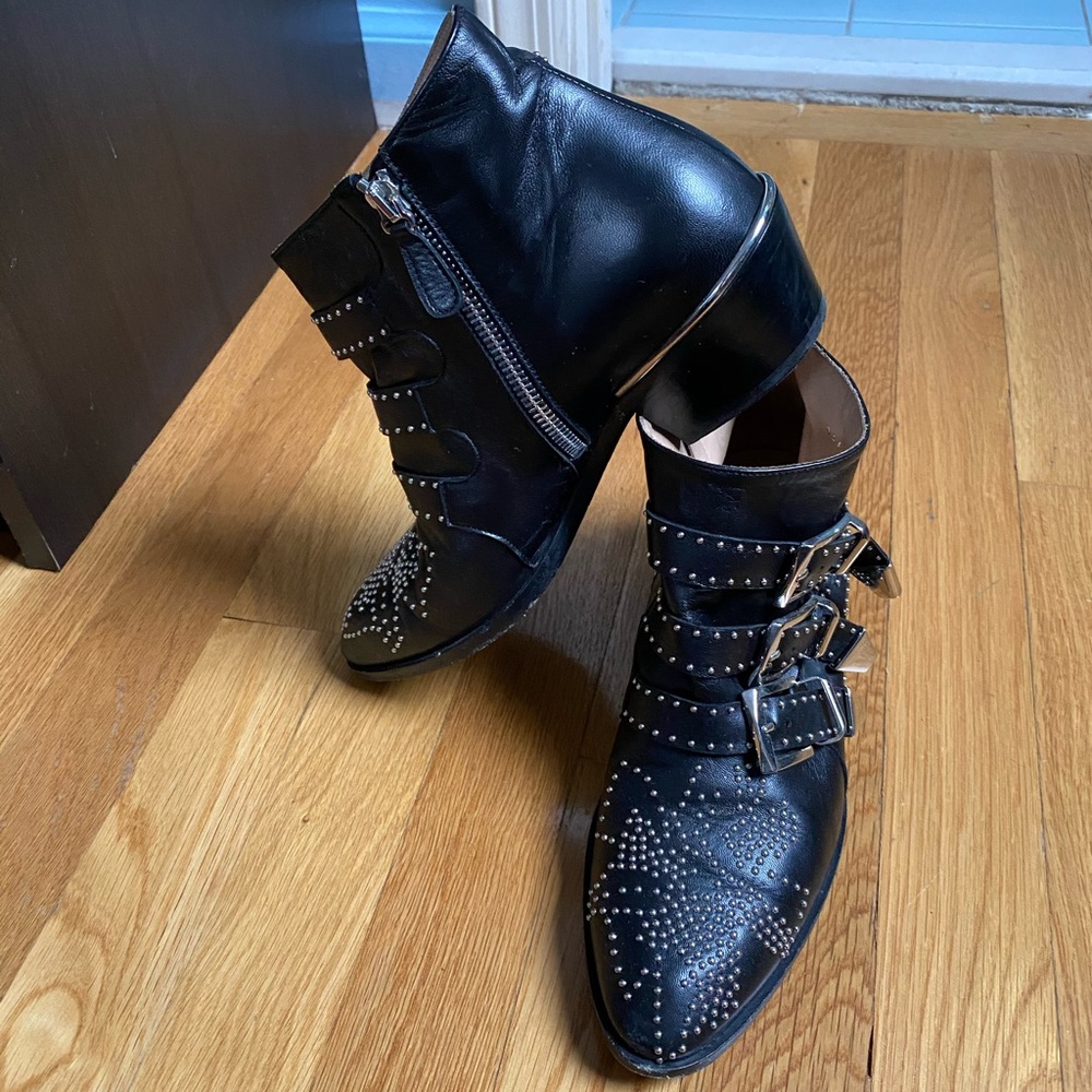 Authentic CHLOE boots with silver hardware